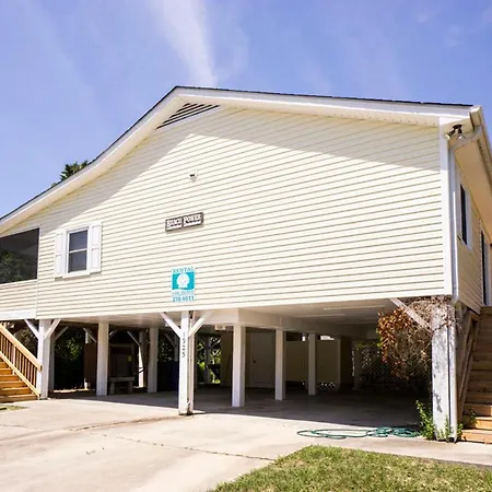 Beach Power By Oak Island Accommodations